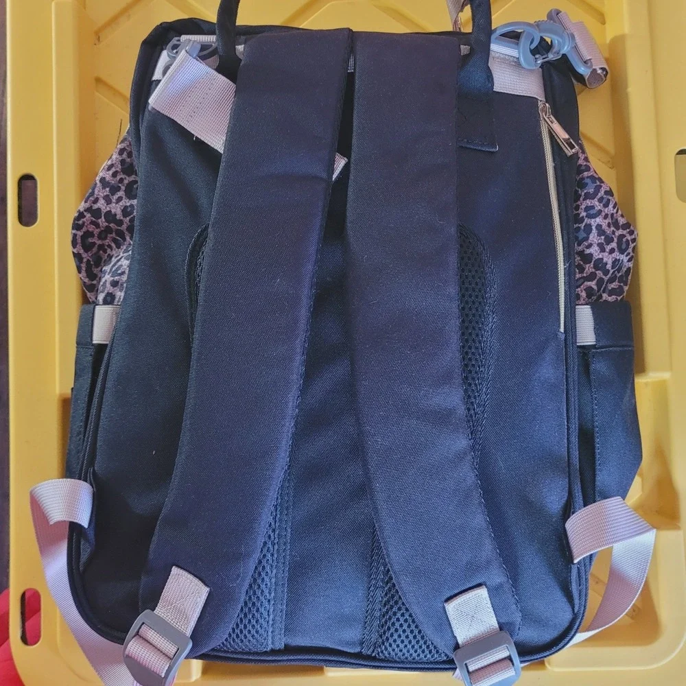 DeBug Diaper Bag‎ Backpack Baby Leopard Insulated Covertible Bassinet Travel Bed